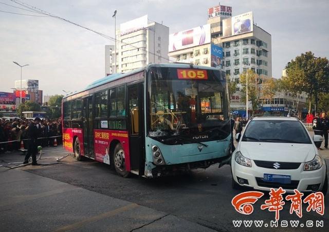 汉中公交失控怎么回事?司机昏厥致车祸保险赔偿吗?